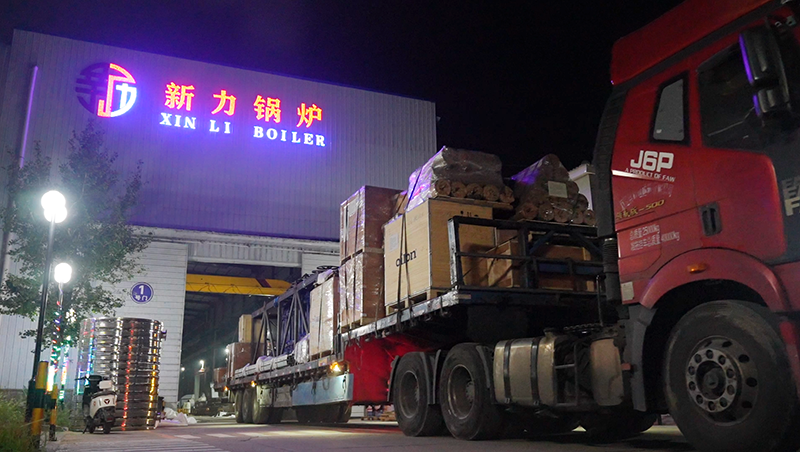 凌晨1点，，，，，，，，918搏天堂锅炉的灯还亮着——为客户发出一台25吨生物质锅炉